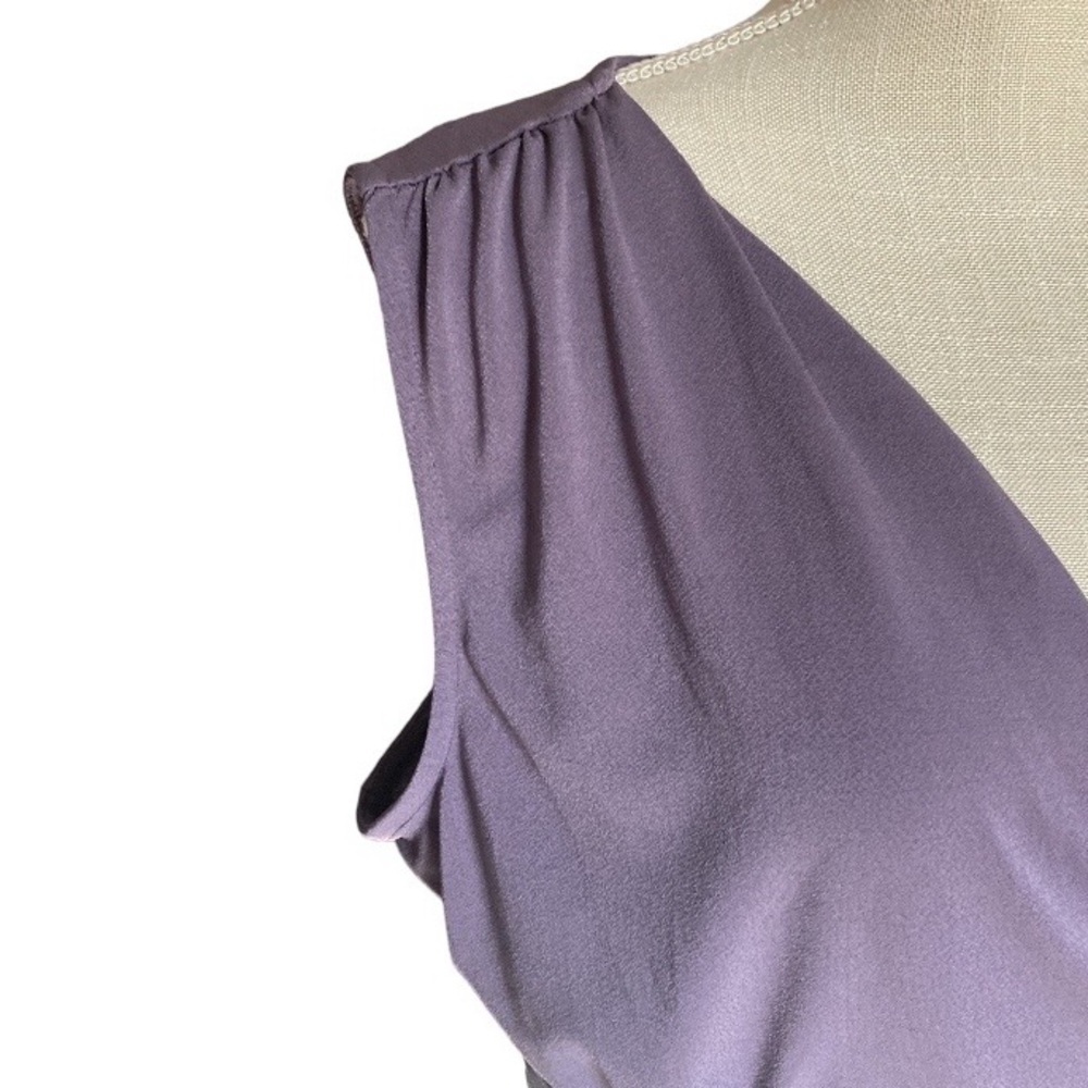 George Stretch Surplice Crossover V-Neck Sleeveless Top in Lavender Purple - Picture 4 of 12